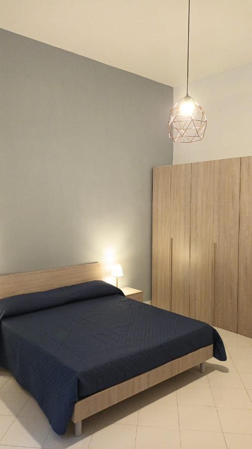 Liz House Toledo Apartment Наполи Екстериор снимка