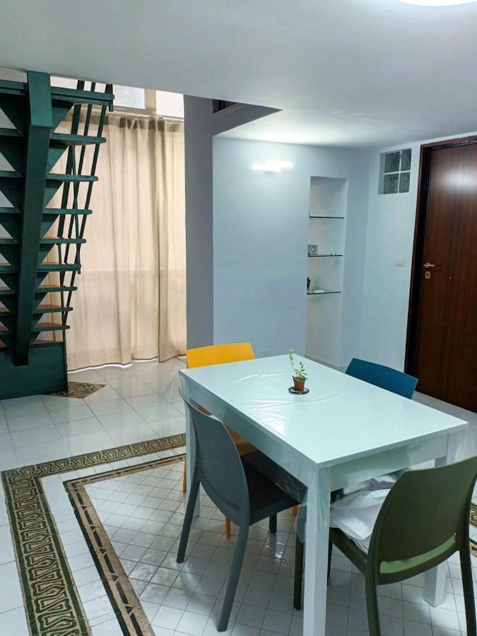 Liz House Toledo Apartment Наполи Екстериор снимка