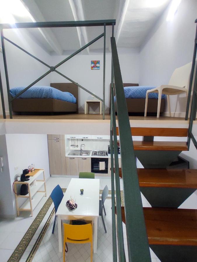 Liz House Toledo Apartment Наполи Екстериор снимка